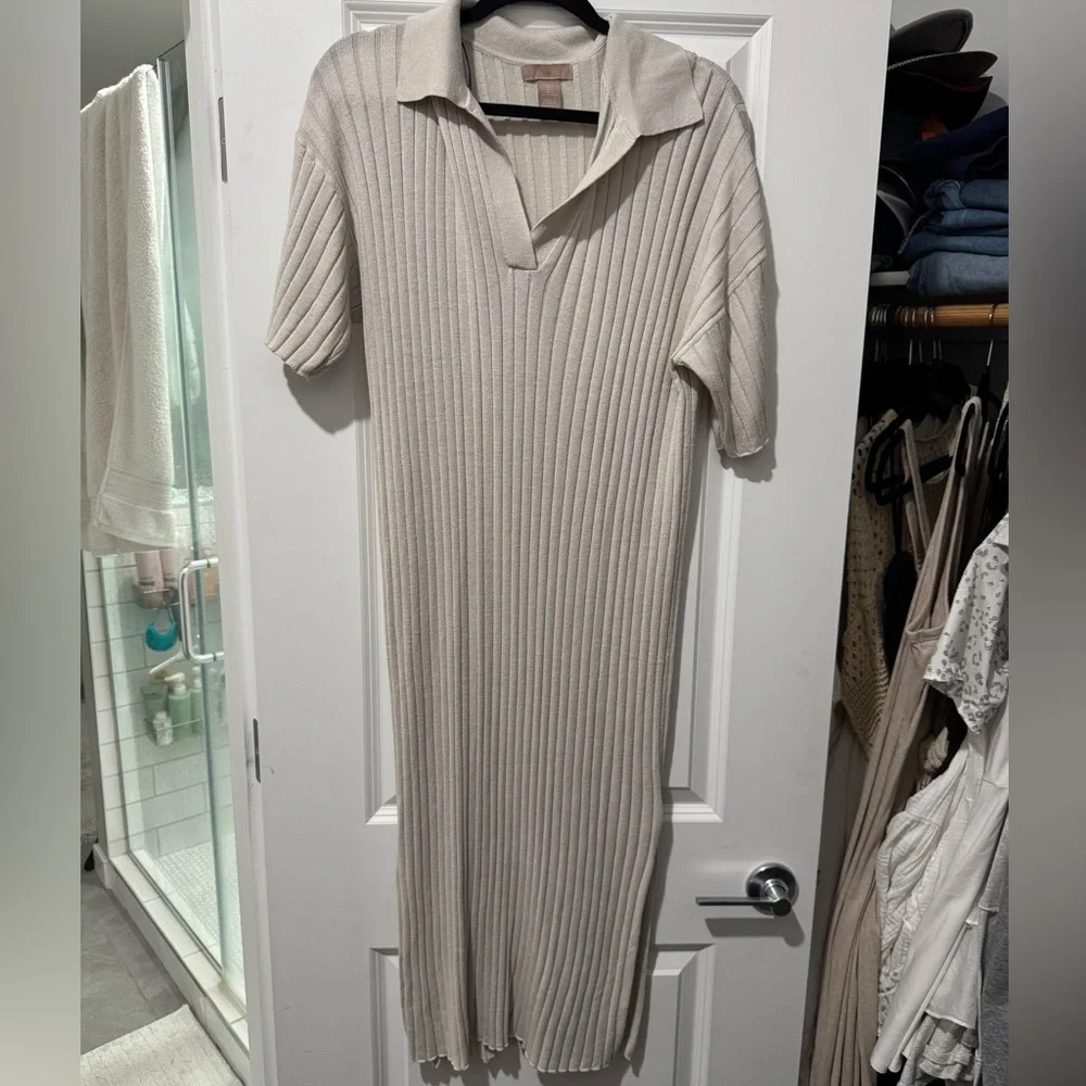 H&M Ribbed Sweater Dress - Picture 1 of 2
